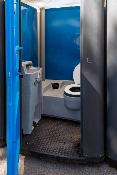 Best Portable restroom trailer rental  in Tryon, NC